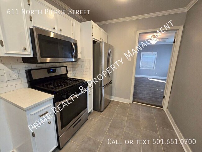 Foto del edificio - 611 N Pierce St