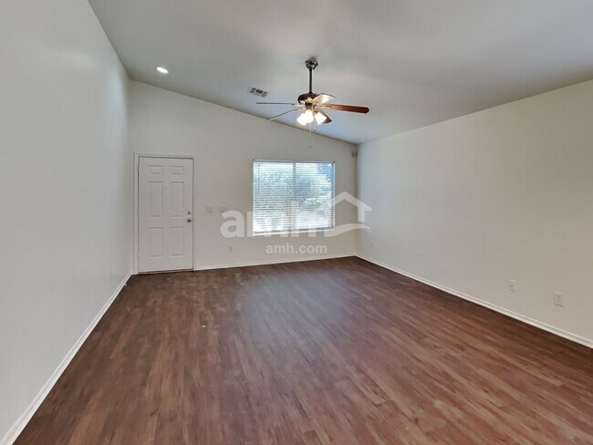 Building Photo - 3418 S 98th Drive