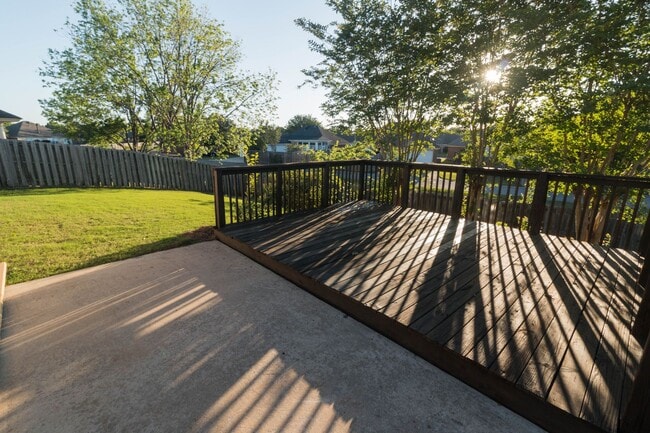 Building Photo - 8853 Ashland Park Pl