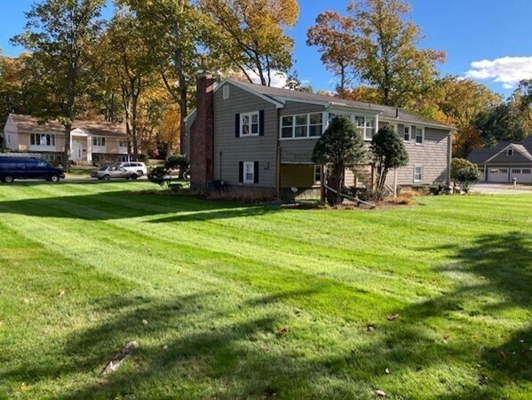 Foto del edificio - 59 Hobbs Brook Rd