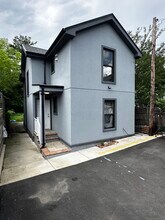 Building Photo - 49 Hill St