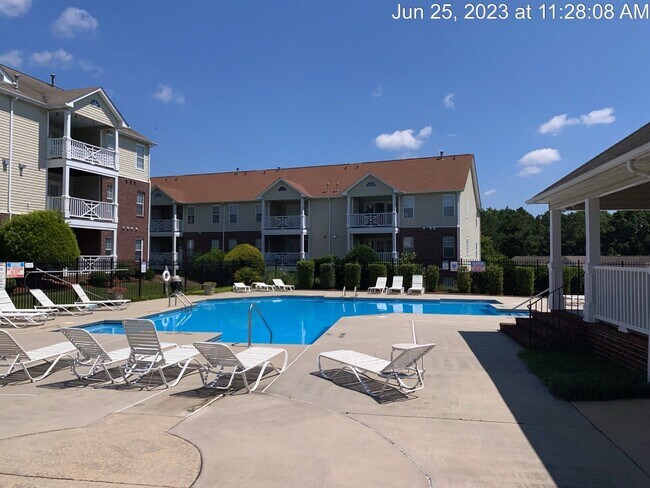 Foto del edificio - 332-5 Bubble Creek