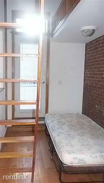 Primary Photo - 105 W 73rd St