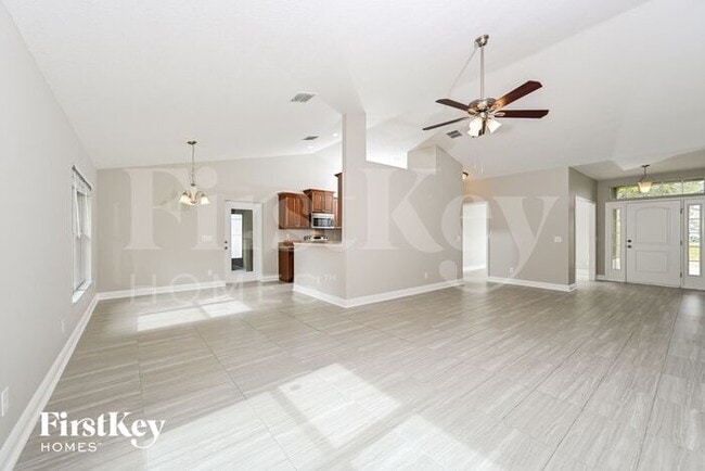 Building Photo - 2178 Chickadee Dr