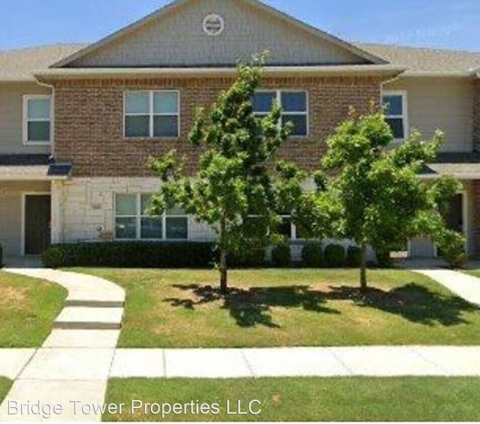 1332 Lakecrest Ln, Lewisville, TX 75057 House Rental in Lewisville
