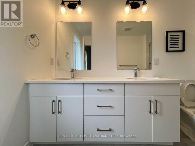 Photo du bâtiment - 435 Callaway Rd