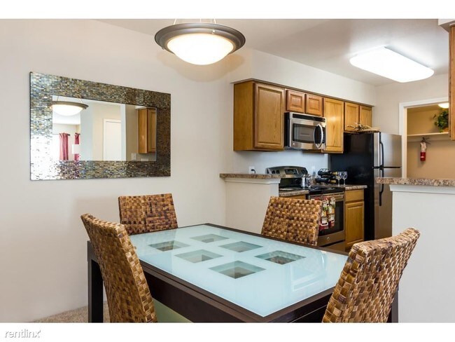 Foto del edificio - 4801 S Wadsworth Blvd