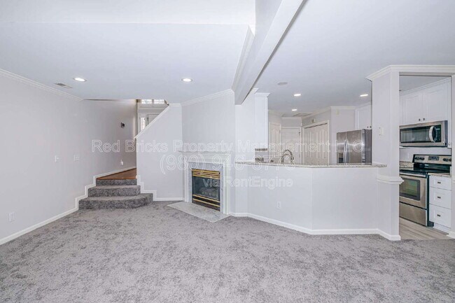 Foto del edificio - 4709 Morning Dew Ct