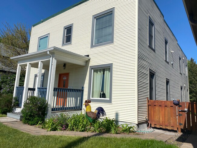 Foto del edificio - 1123 Fillmore St NE