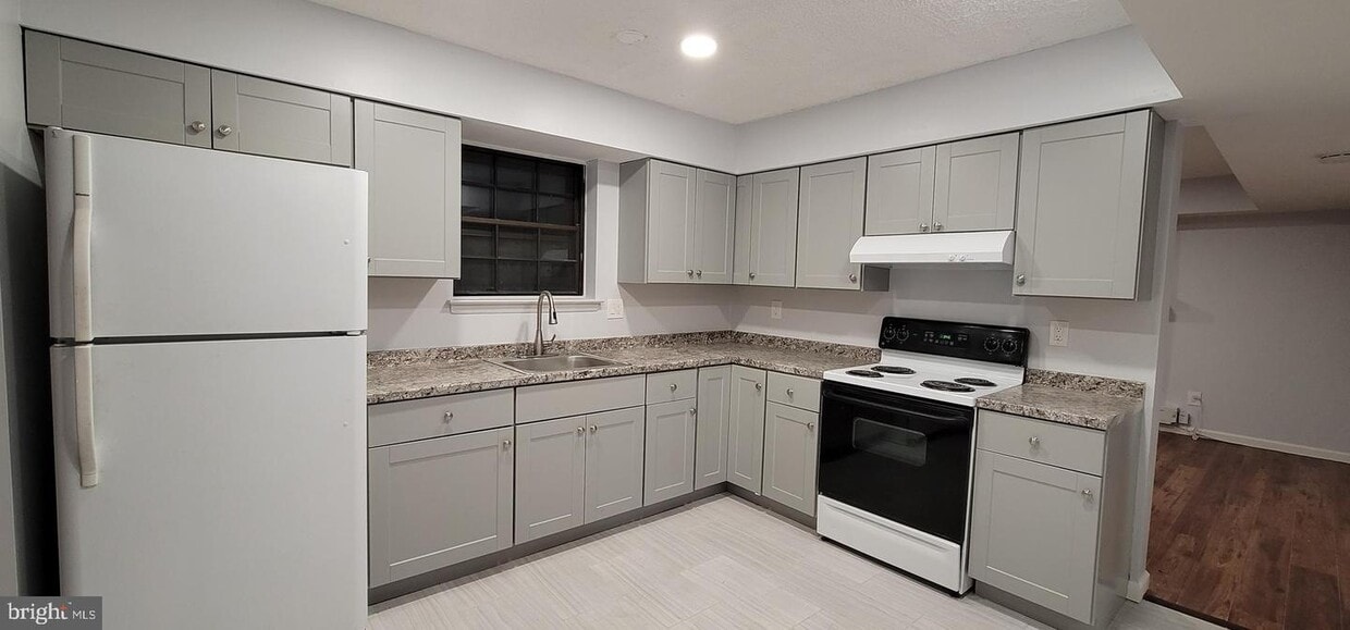 9 Candlewood Cir, Evesham, NJ 08053 House Rental in Evesham, NJ