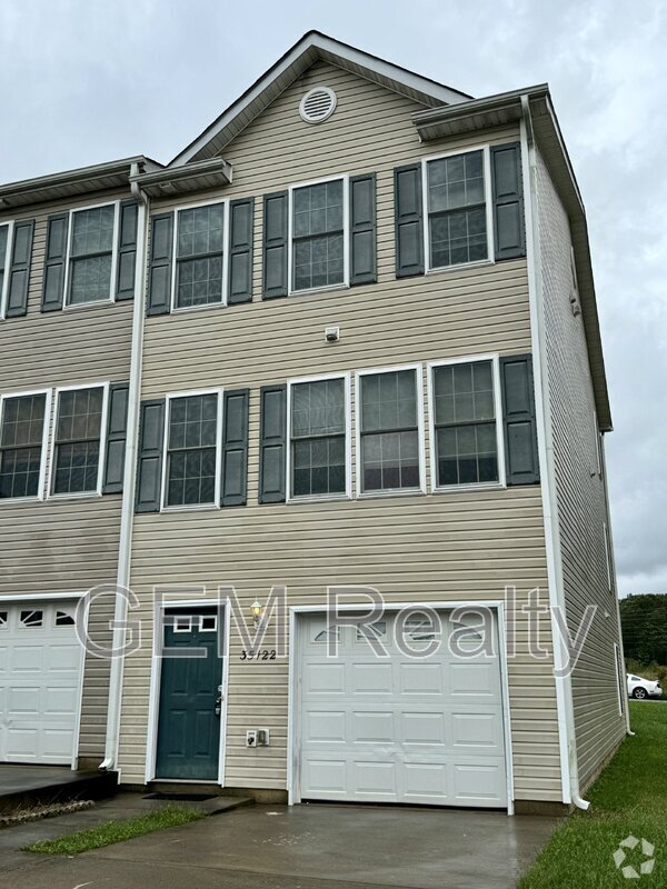 Building Photo - 35122 Saba Pl