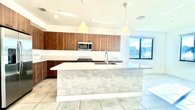 Foto del edificio - 4670 NW 84th Ave