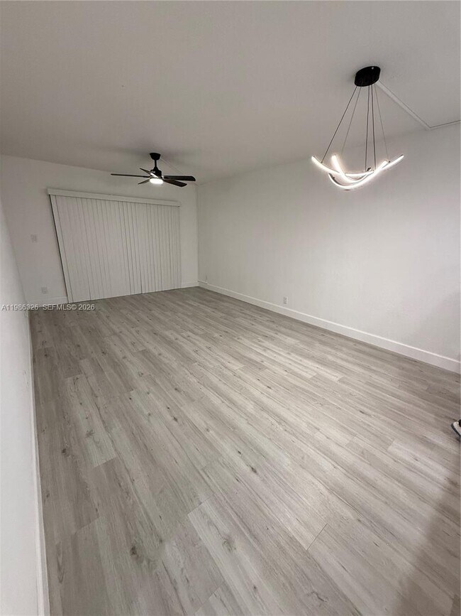 Foto del edificio - 11477 NW 39th Ct