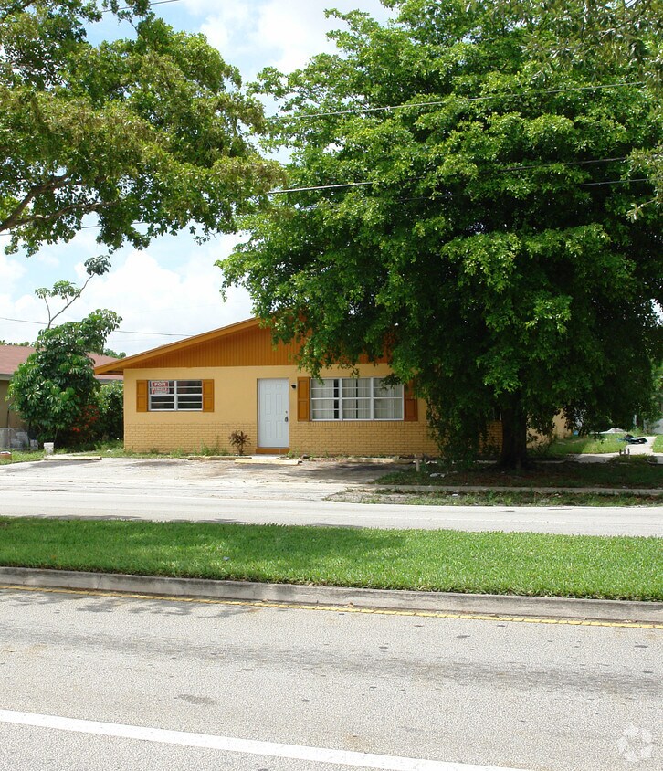 Foto del edificio - 5996 NW 19th St