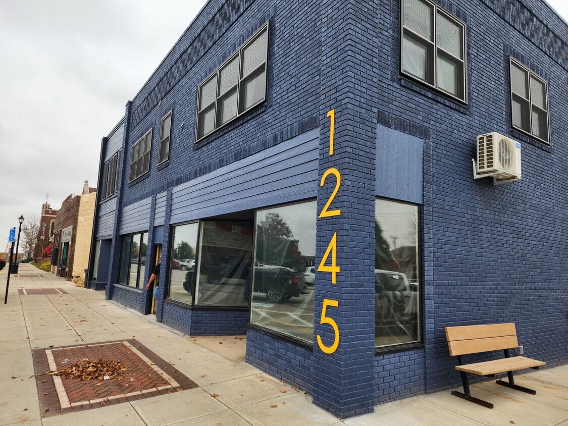 Foto principal - 1245 14th Ave