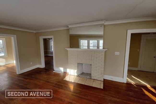 Building Photo - 3870 Lee Heights Blvd