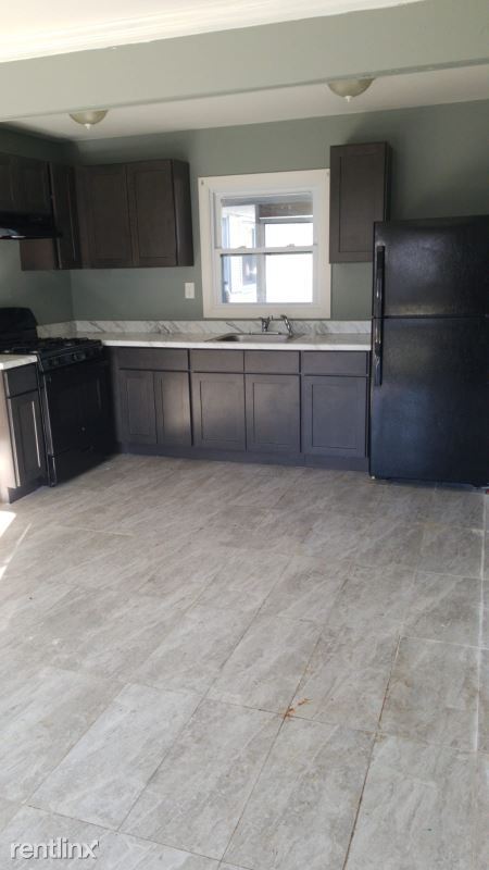 Building Photo - 3 br, 2 bath House - 34 Earnshaw Ln