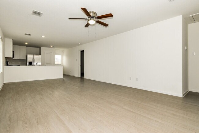 Foto del edificio - 928 Calley Pear Trl