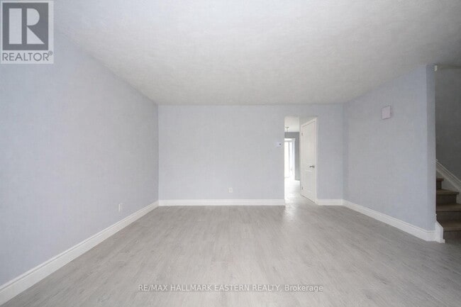 Building Photo - 24 A Springbrook Dr