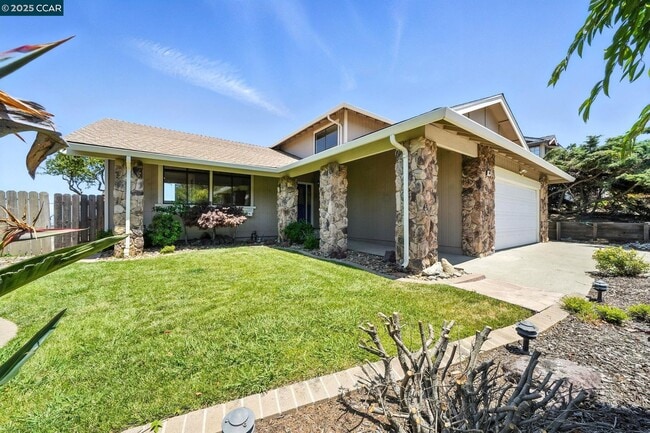 Building Photo - 267 Duperu Dr