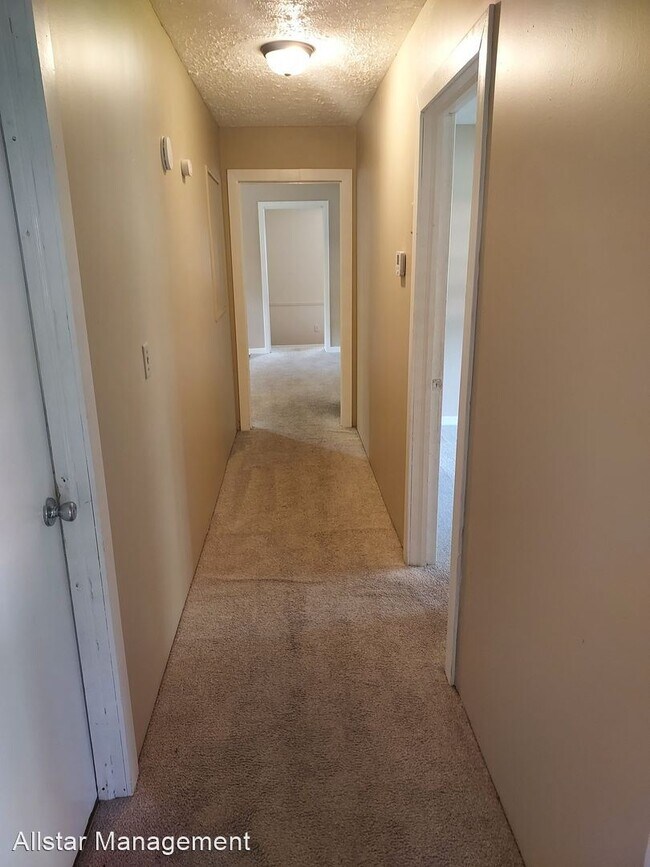 Foto del edificio - 3 br, 1 bath House - 4074 34th Avenue