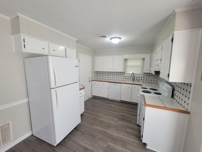 Foto del edificio - 119 Sunnywood Dr