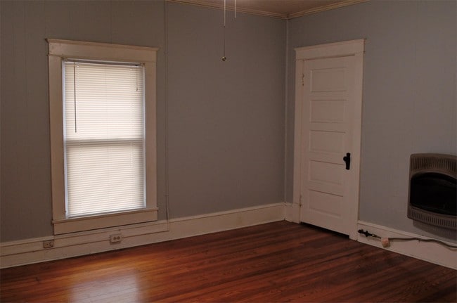 Building Photo - 600 Radford Pl