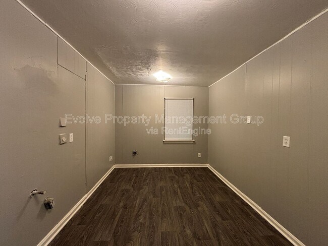 Foto del edificio - 4268 Glenbrook St