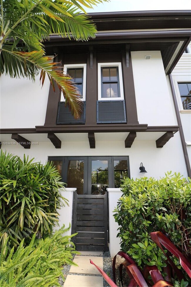 Foto del edificio - 7504 SW 100th St