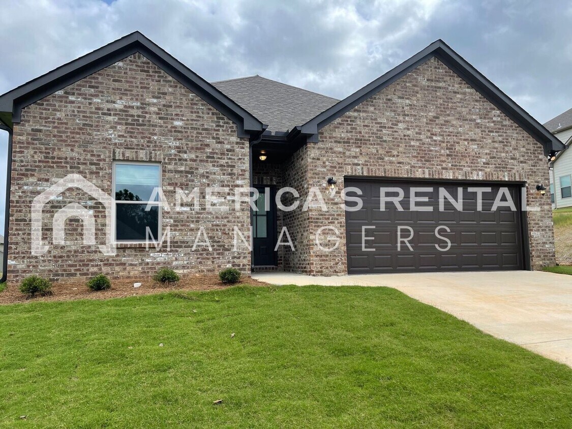 Primary Photo - Home for Rent in Brookwood, AL!