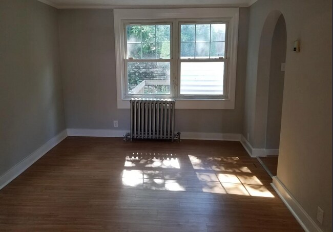Building Photo - Adorable 3 Bedroom Home for RENT in Beechview