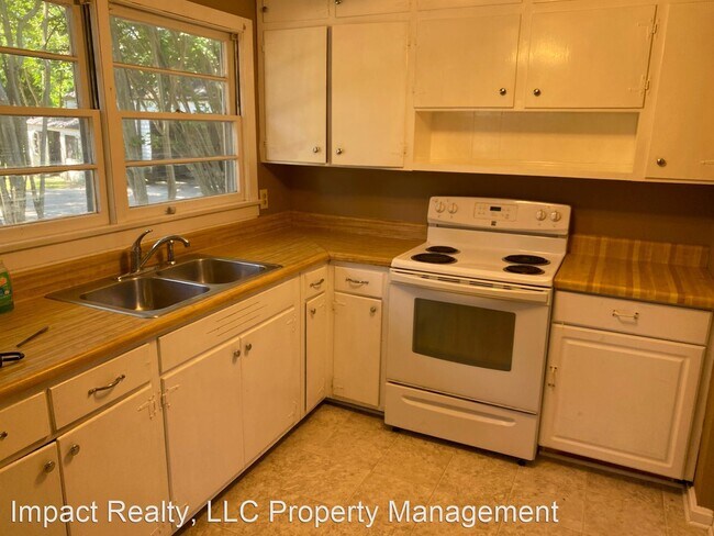 Building Photo - 3 br, 2 bath House - 925 South 5th Street