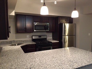 Foto principal - 5806 N Kenmore Ave
