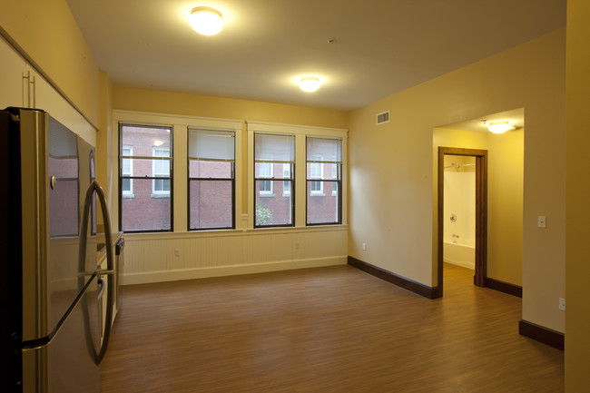 Studio Apartments For Rent Lawrence Ma