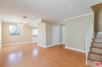 Building Photo - 11063 Cumpston St