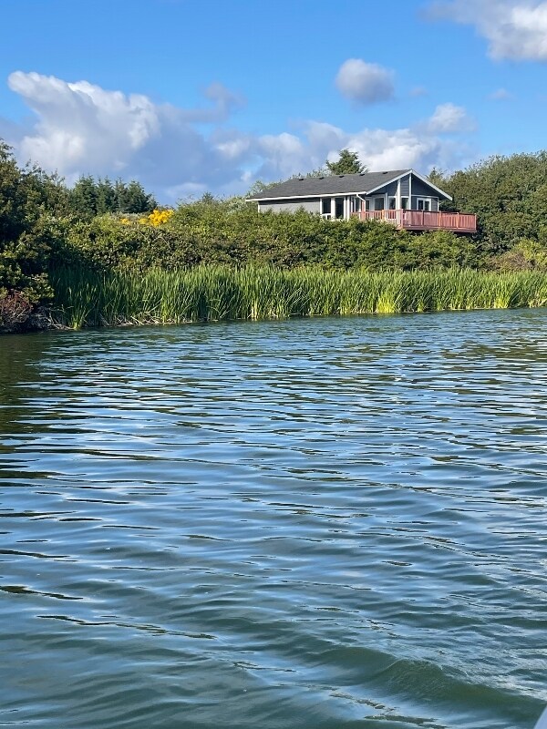 Foto del edificio - 871 Pheasant Ct SW