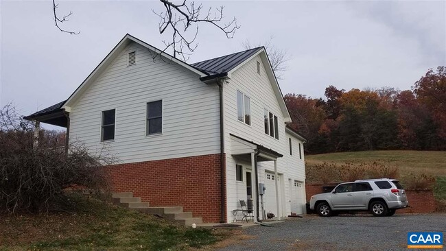 Foto del edificio - 5710 Plank Rd