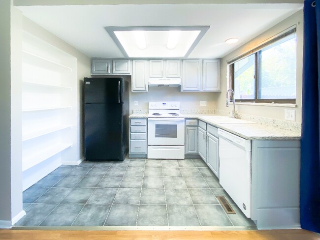 Foto del edificio - 2282 S Oakland Way