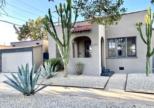 Building Photo - 3365 Tyburn St