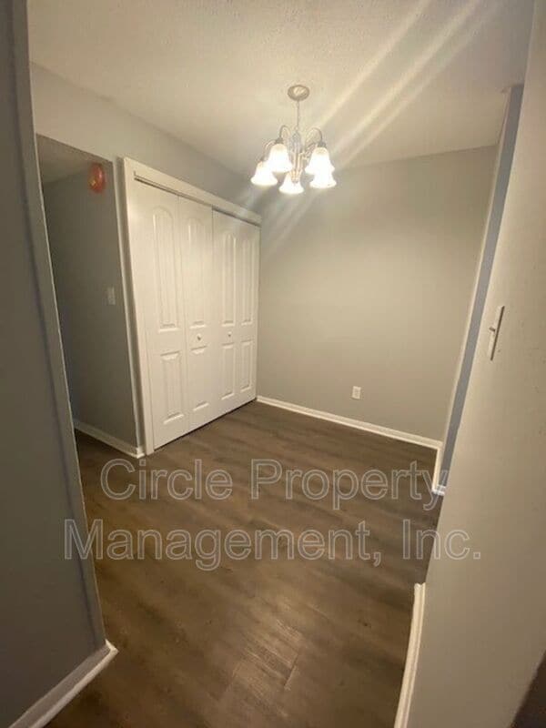 Foto del edificio - 4025 Hunters Ridge Dr SW