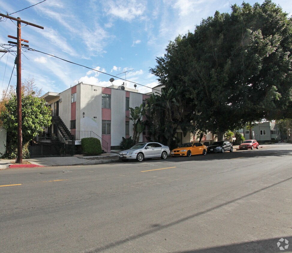 Building Photo - 1510 Talmage St