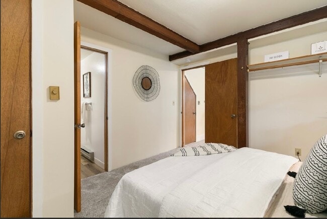 Photo - 12013 TG SMILOWICZ Apartment