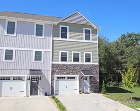 Building Photo - 1423 Palomino Trl