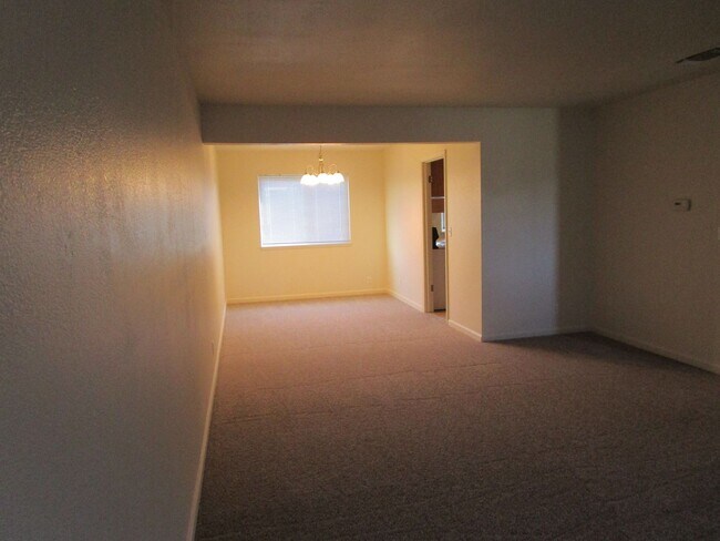 Foto del edificio - 833 Scoter Way