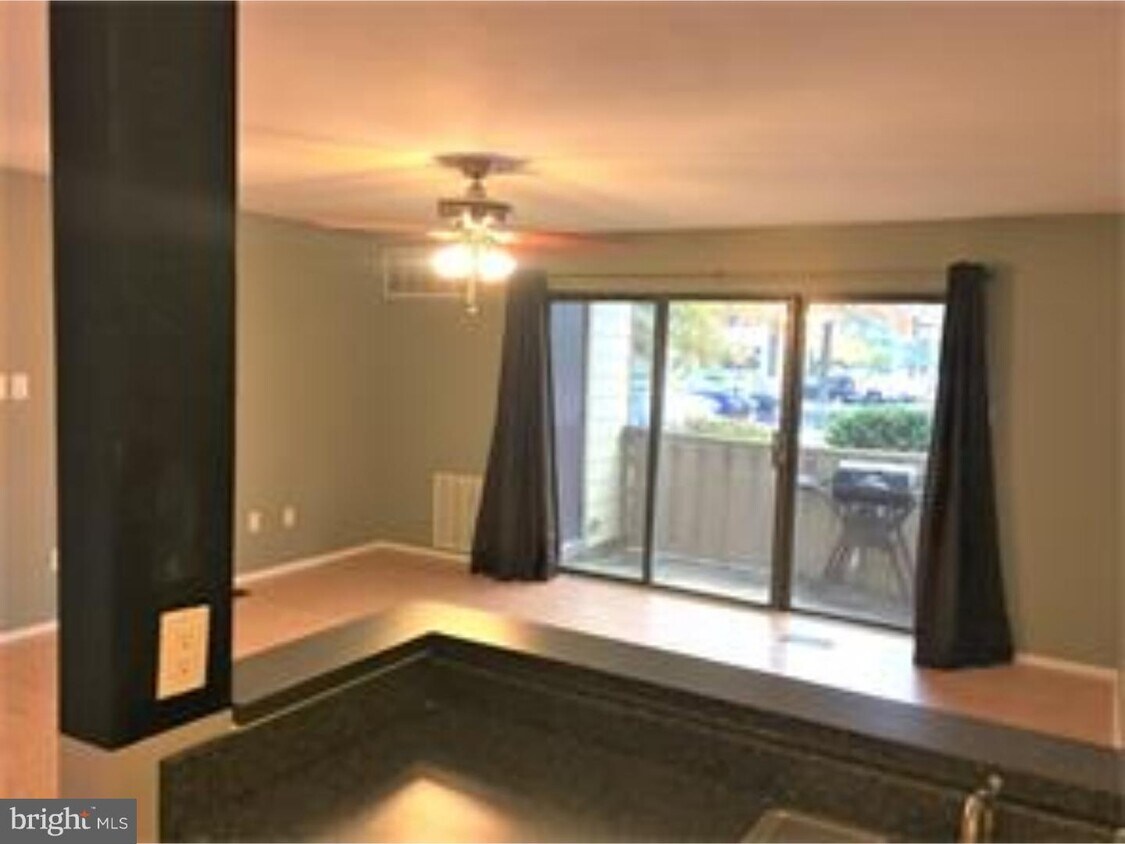 1105 Braxton Ct, North Wales, PA 19454 Room for Rent in North Wales