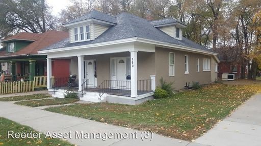 Primary Photo - 790 27th St