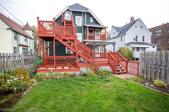 Building Photo - 1296 W 116th St
