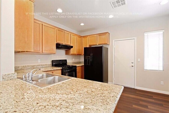 Foto del edificio - 2117 Puffer Beach Ct