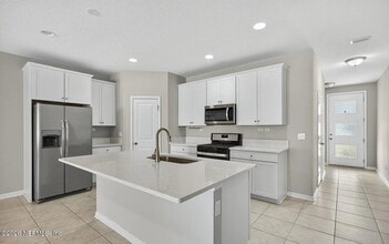 Building Photo - 11233 Minnetta Ct