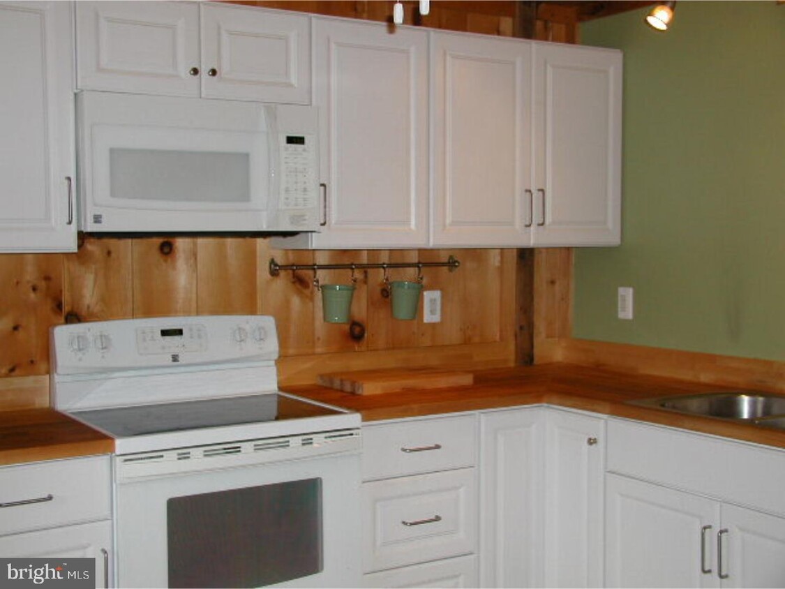 Primary Photo - 302 Landenberg Rd